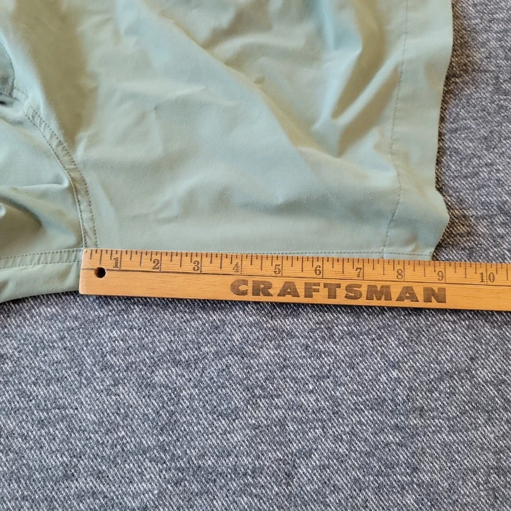 Faherty All Day Shorts Men's 35 Green 9